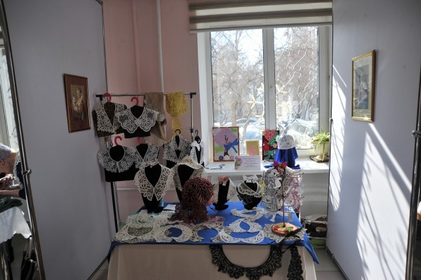 Весеннее дефиле "Красота руками женщины" прошло в Хабаровске