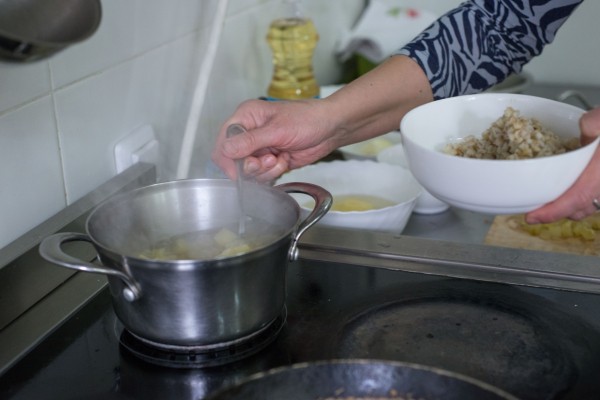 Рецепт выходного дня в Великий пост: рассольник &ndash; густой, наваристый и жутко вкусный