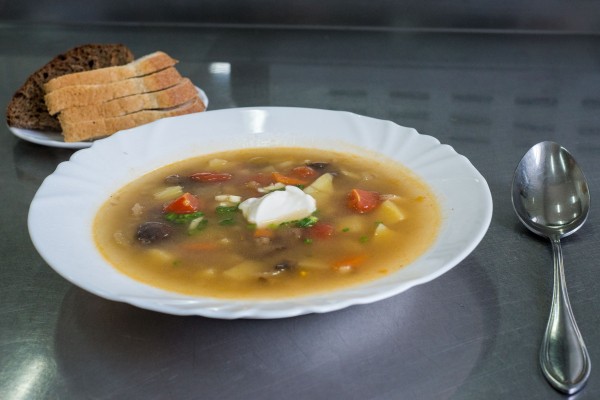 Рецепт выходного дня в Великий пост: рассольник &ndash; густой, наваристый и жутко вкусный