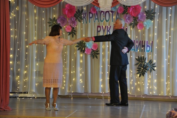 Весеннее дефиле "Красота руками женщины" прошло в Хабаровске