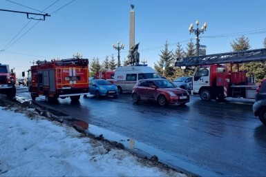 Итоги дня: съемки фильма "Золото Умальты", рекорд болельщиков, прямые рейсы в Монголию