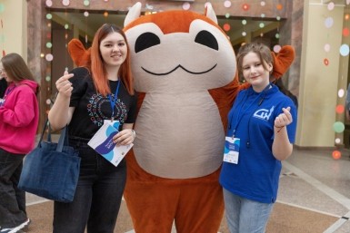 Итоги дня: асфальт растаял, идёт циклон, антибиотик в твороге, добрая традиция и Пред-Амур