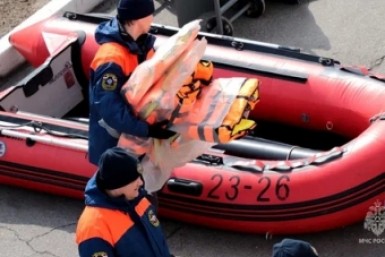 Итоги дня: асфальт растаял, идёт циклон, антибиотик в твороге, добрая традиция и Пред-Амур