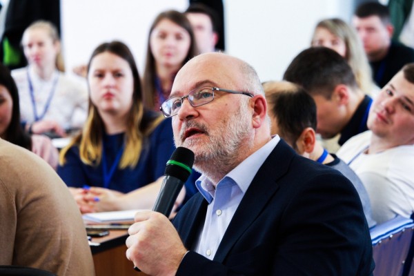 Генерируя идеи: молодые энергетики представили проекты повышения эффективности работы ДГК