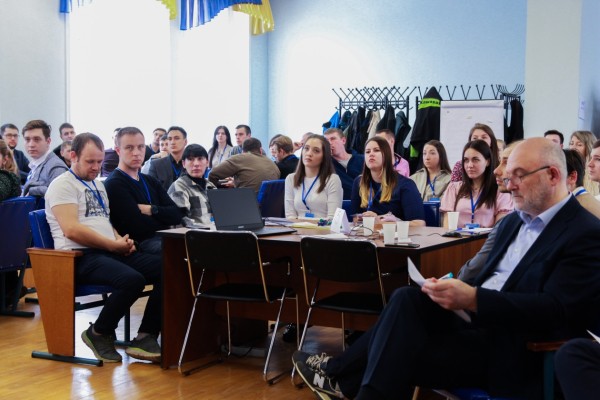 Генерируя идеи: молодые энергетики представили проекты повышения эффективности работы ДГК