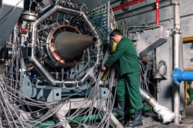 Высокая готовность: в корпорации "Иркут" обсудили реализацию производства самолета SSJ-NEW Высокая готовность: в корпорации "Иркут" обсудили реализацию производства самолета SSJ-NEW