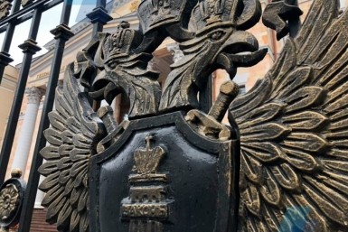 Итоги дня: рейсы из Хабаровска на Хайнань, жесткое ДТП с байкером, труп в озере Мылки