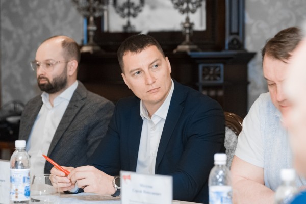 Что такое ГЧП, с чем его едят? Партнерство бизнеса и власти обсудили на площадке AmurMedia