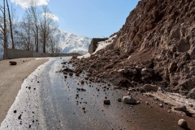 Итоги дня: трое погибли в ДТП, обвал грунта, финал ОХЛ, хулиган ответит, наши в Москве