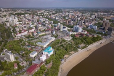 Итоги дня: рейсы из Хабаровска на Хайнань, жесткое ДТП с байкером, труп в озере Мылки