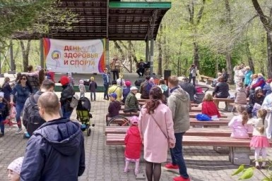 Итоги дня: питьевой брак, трупы в пожаре, "черный" оружейник и штрафы  за самовыгул собак