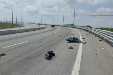 Итоги дня: трое погибли в ДТП, обвал грунта, финал ОХЛ, хулиган ответит, наши в Москве