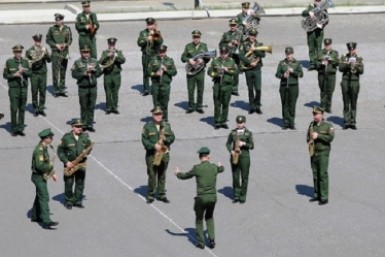 Итоги дня: трое погибли в ДТП, обвал грунта, финал ОХЛ, хулиган ответит, наши в Москве