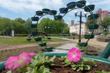 Итоги дня: юбилей Хабаровска, загорелся лесовоз, ФСБ задержала