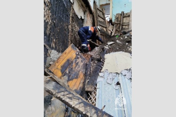 Рабочего вызволили из-под обломков строительной конструкции в Комсомольске-на-Амуре