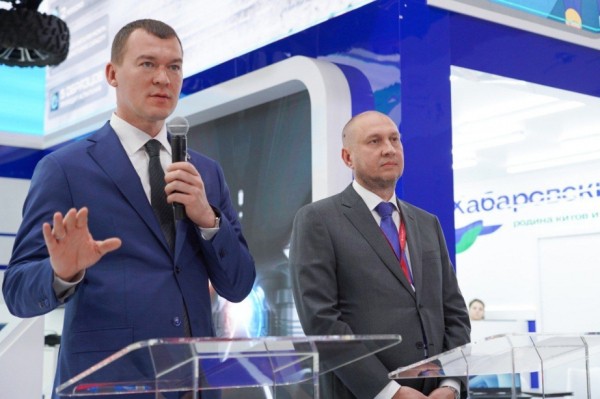 Все на восток! Михаил Дегтярев подписал соглашения о сотрудничестве с федеральными девелоперами