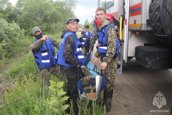 Пропавших в природной среде искали в Хабаровском крае