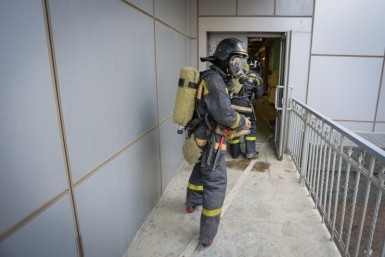 Итоги дня: бивни мамонта, Миссис Россия, избиение пациента, спор аборигенов