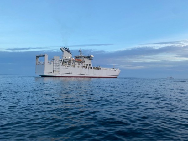 Паром "Александр Деев" в ближайшее время приступит к работе на линии "Ванино &mdash; Холмск"