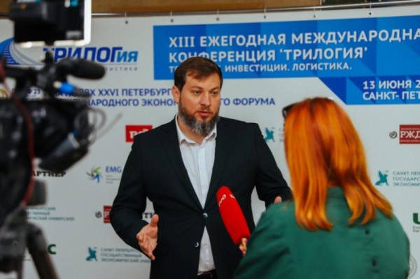 Возможности Восточного полигона РЖД обсудили на международной конференции на ПМЭФ