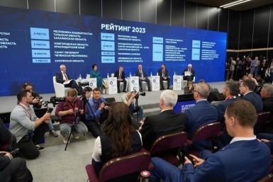 Итоги дня: рейсы на Бали, встреча с послом и сроки строительства межвузовского кампуса