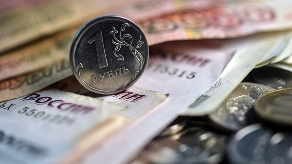 Рыбодобывающее предприятие оштрафовано за взятку икрой под Хабаровском
