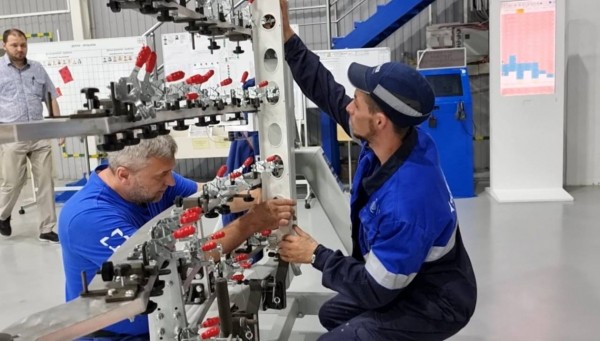 В Комсомольске-на-Амуре собирают комплект дверей для самолета МС-21