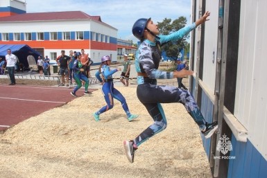Итоги дня: поздравление мэра, табу на походы в лес и суд за братоубийство