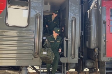 Итоги дня: стрельба из автомата, дефицит автозапчастей и дорога к морю