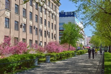 Итоги дня: черный день, подтопления грядут, первые в ДФО,44 в  квартире, 10 на кресло мэра