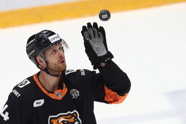 Кэмерон Ли: &laquo;В Канаде много выдумывают про Россию, сам убедился, что это неправда&raquo;