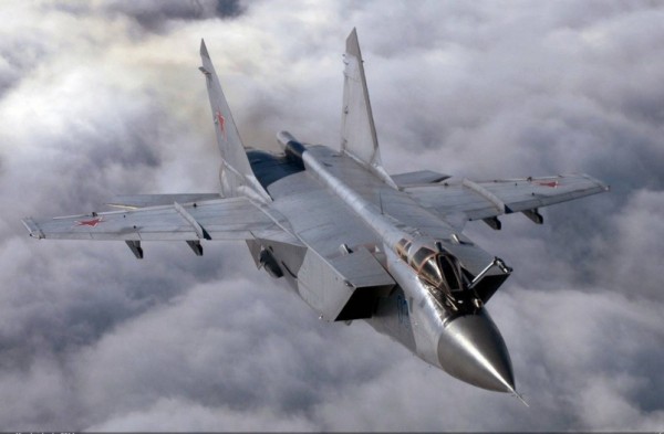 Потерпевший крушение МиГ-31 ищут в акватории Авачинского залива