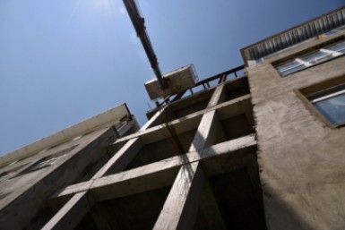 Итоги дня: дети без спорта, прокуратура разберется в потопе, автомобильный крестный ход