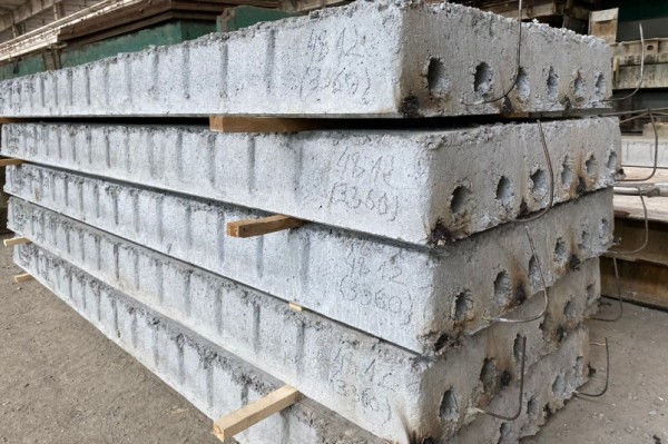 Хабаровский завод "Прогресс" продолжает экспорт сейсмостойких плит перекрытия на Сахалин