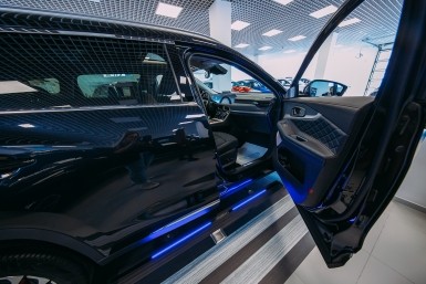 Поток китайских машин хлынул в Россию - почему так трудно к ним купить запчасти