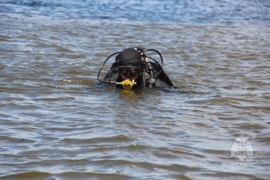 Итоги дня: растрата и главврач, духота возвращается, лесные пожары и трагедия на озере