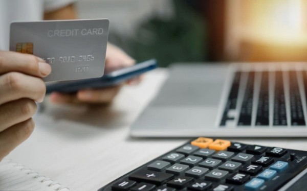 Не поверила аферистам и осталась при деньгах жительница Хабаровска