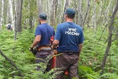 Итоги дня: космические страсти, айда на море, лесные поиски и вандал против иномарки