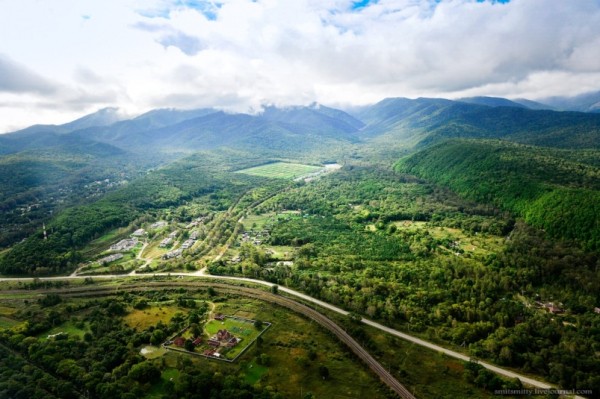 Более 1000 человек в месяц бесплатно получают "дальневосточные гектары" в собственность