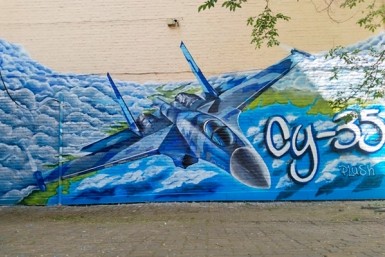 Итоги дня: цифровой помощник мэра,  конец жаре, опасный барак, 3 года бегал, СУ-35 на доме