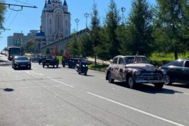 Итоги дня: поджог четырёх машин, молочная лаборатория и незаконная реклама