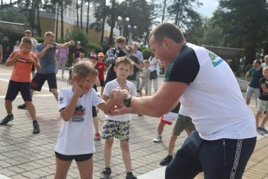 Итоги дня: "Тигриные истории", мастер-класс по боксу и кража на миллион