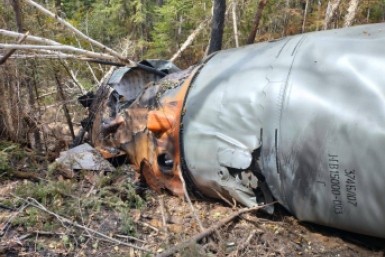 Итоги дня: космические страсти, айда на море, лесные поиски и вандал против иномарки