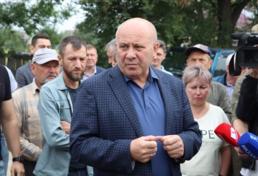 Итоги дня: поддельное сливочное масло,  ночной пожар и три ступени ракеты