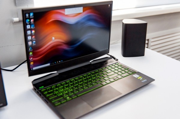 Курьера, укравшего ноутбук клиента, задержали в Хабаровске