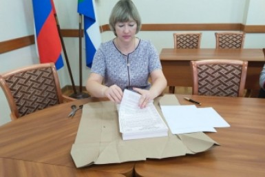 Итоги дня: поджог четырёх машин, молочная лаборатория и незаконная реклама