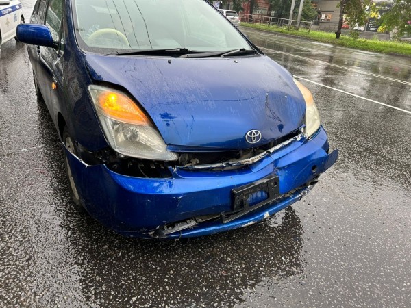 Водитель "сыграл в паровоз", разбив две попутные иномарки в центре Хабаровска