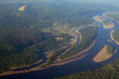 Итоги дня: дорогие поездки с "шашечками", дальневосточная драматургия и рост тарифов
