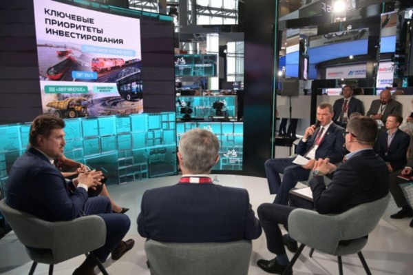 Михаил Дегтярев пригласил инвесторов к реализации комплексного проекта "Хехцир"