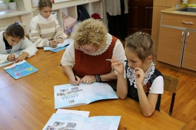 Итоги дня: материнский подвиг, аномальная жара, нелегалов выдворят, Хабаровск-миллионник